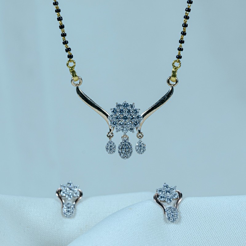 Mangalsutra pendant set
