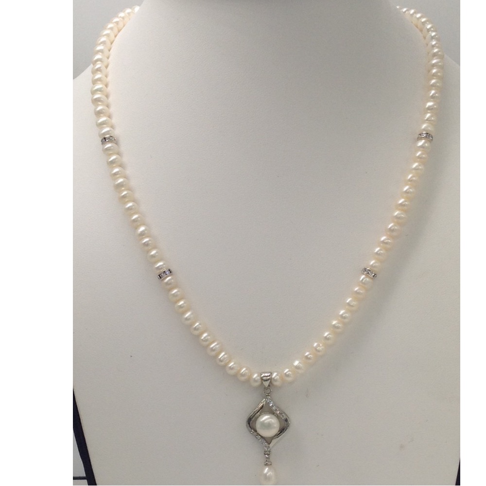White cz and pearls pendent set with flat pearls mala jps0043