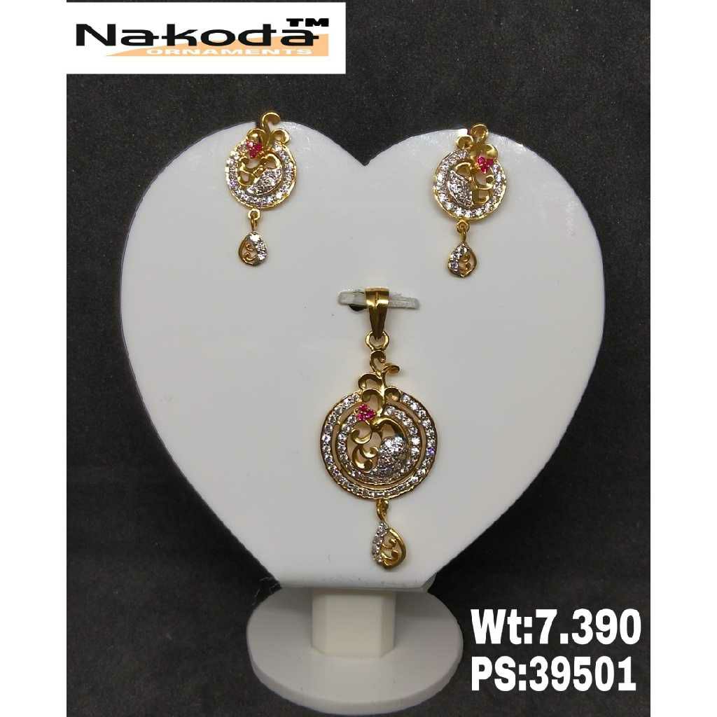 916 Ladies Fancy Pendant Set