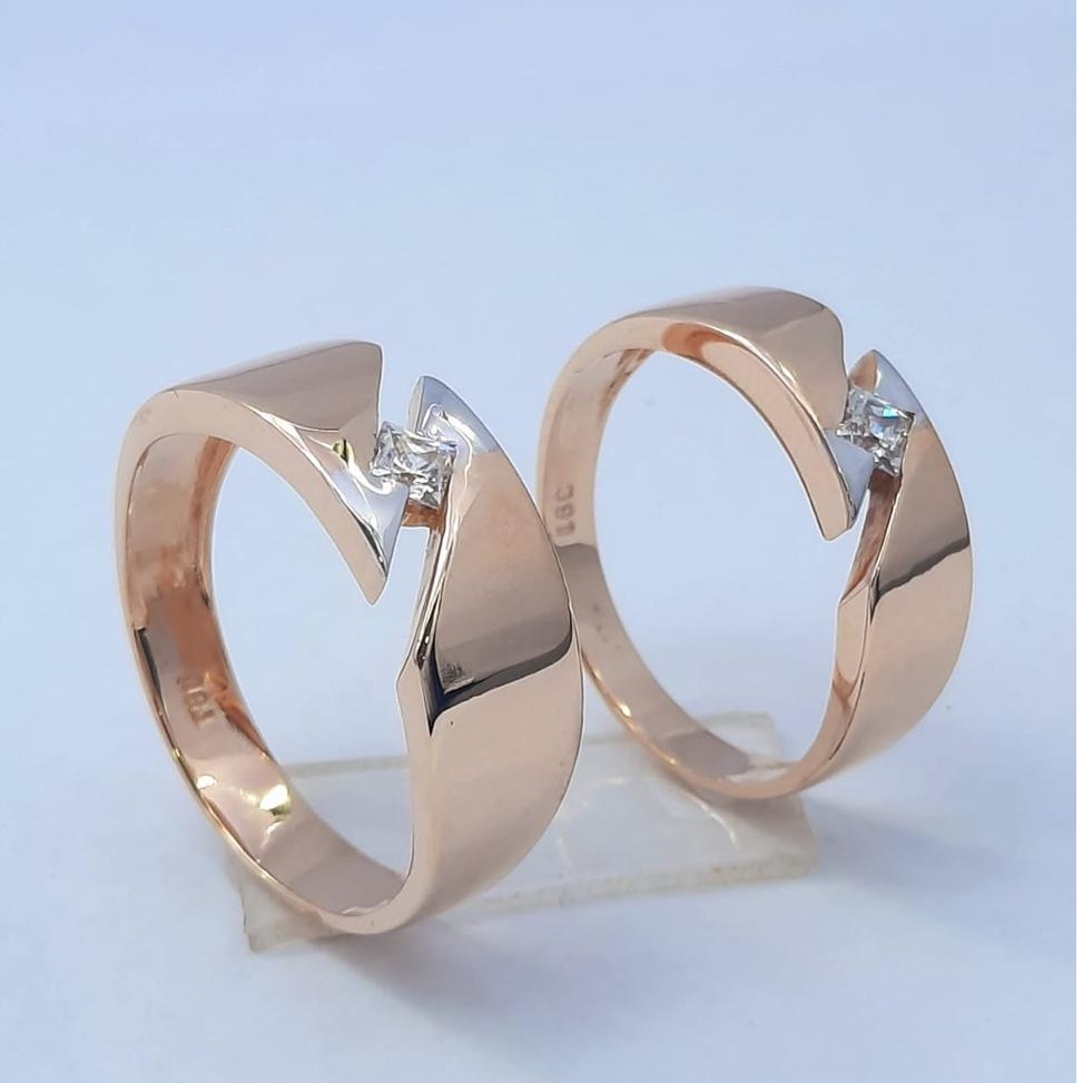 18KT Rose Stylish Simple Design Gold Hallmark Couple Ring 