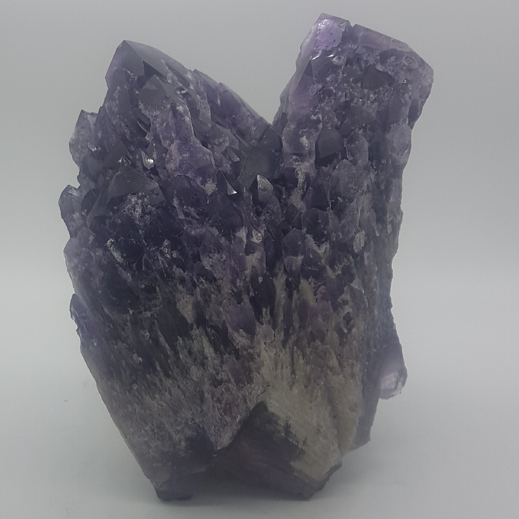 27300ct mixed purple amethyst