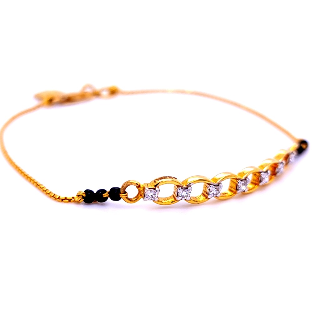Labella semi curved womens chain bracelet