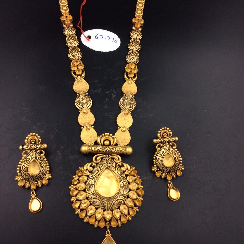 22k gold wonderful long necklace set for Ladies