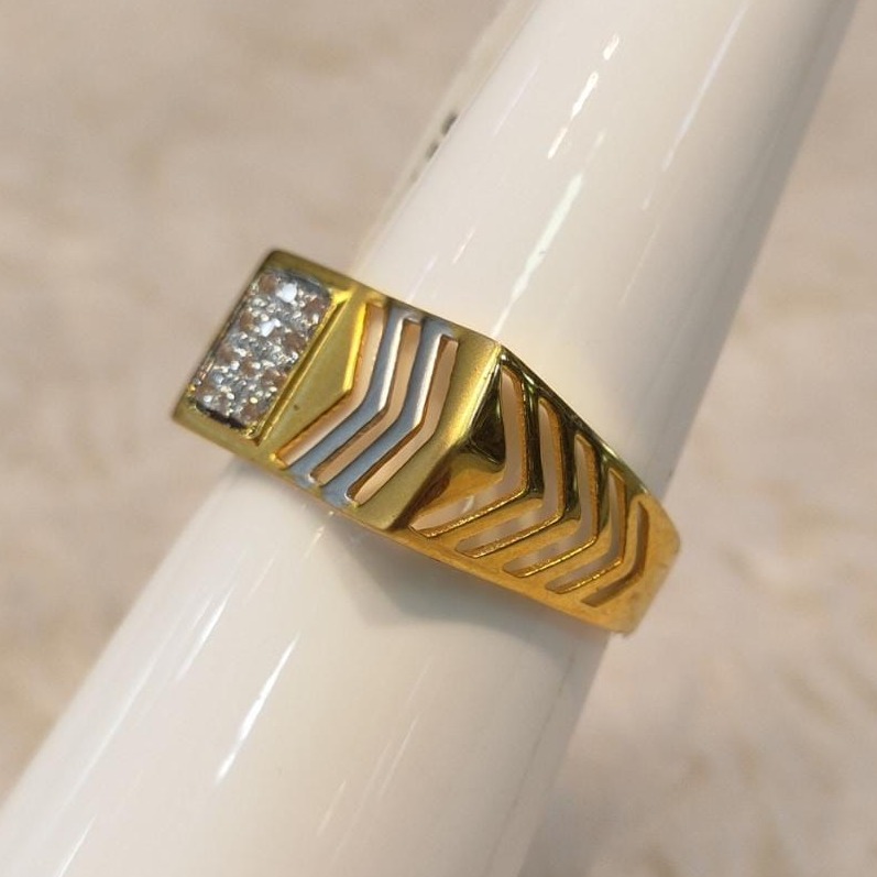 22kt gold cz hallmark ring for men 