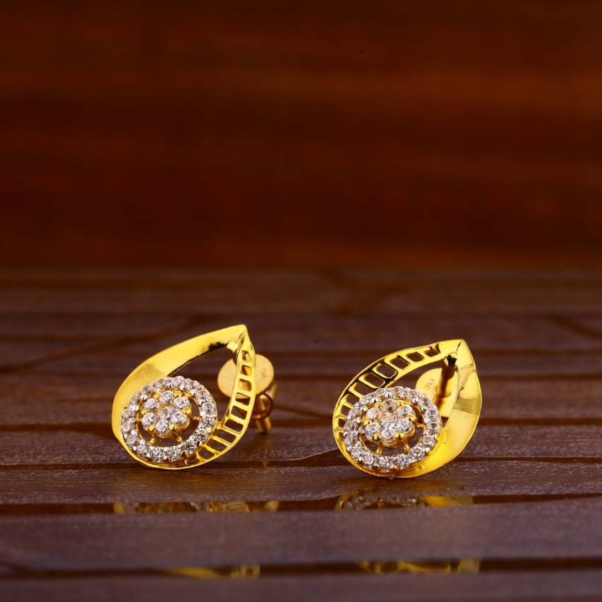 916 Gold CZ Hallmark Stylish Ladies Tops Earrings LTE266