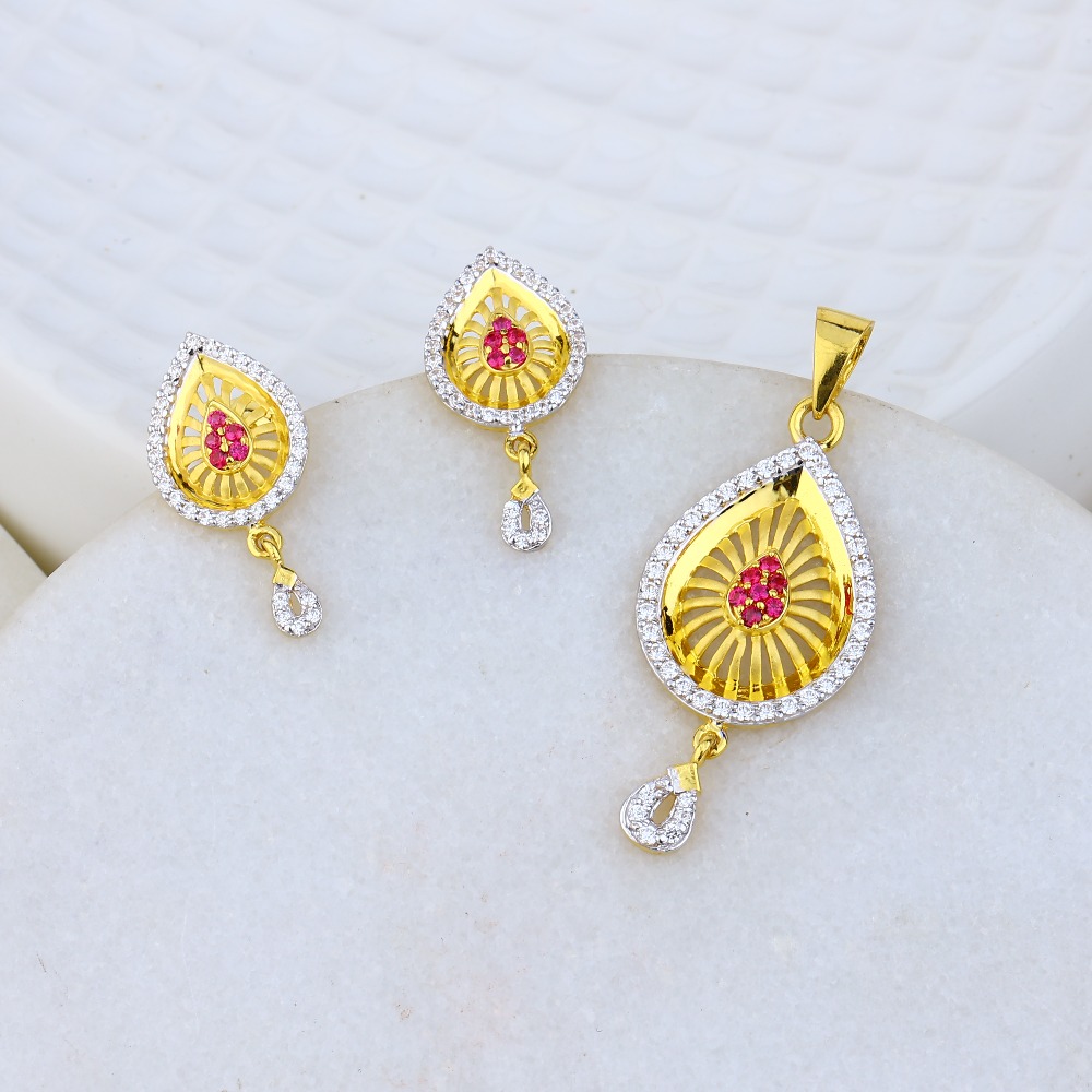 peacock feather design pendant set