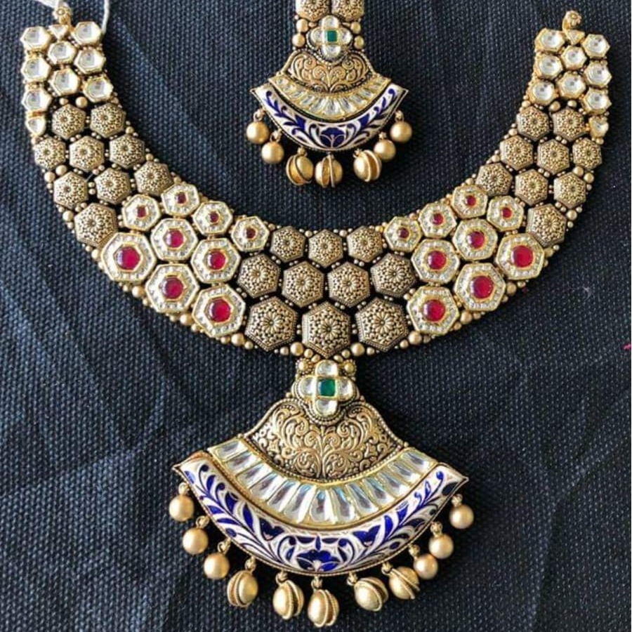 916 Gold Antique ruby with blue meenakari Necklace Set