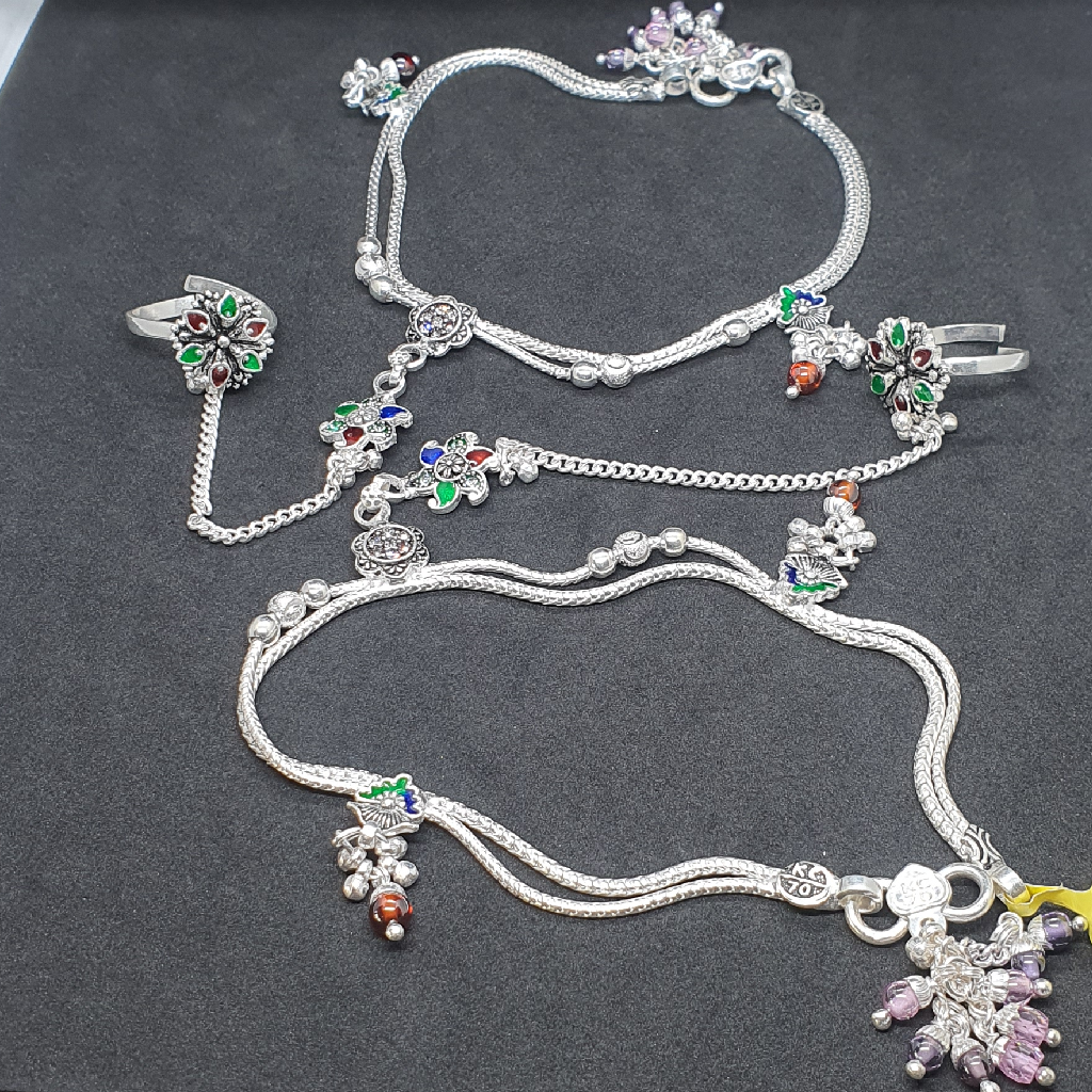 Buy quality Silver Fancy Pag Pan Payal in Ahmedabad