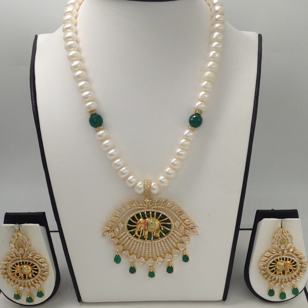 White;green cz pendent set with 1 line flat pearls mala jps0281