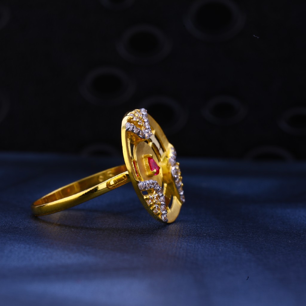 916 Gold Exclusive Design Ring LR87
