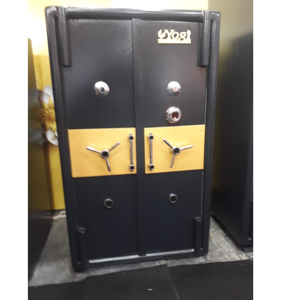 Jewellery And Bank Safety Locker