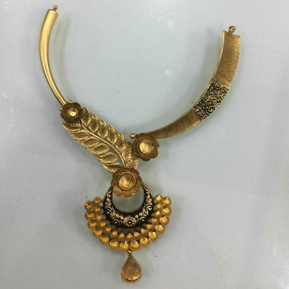 22KT Gold Ladies Jadtar Antique Necklace 