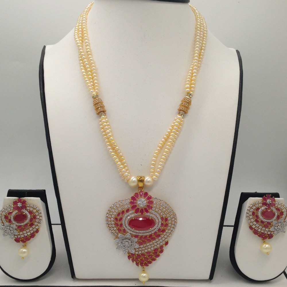 White;red cz pendent set with 3 line golden pearls jps0315