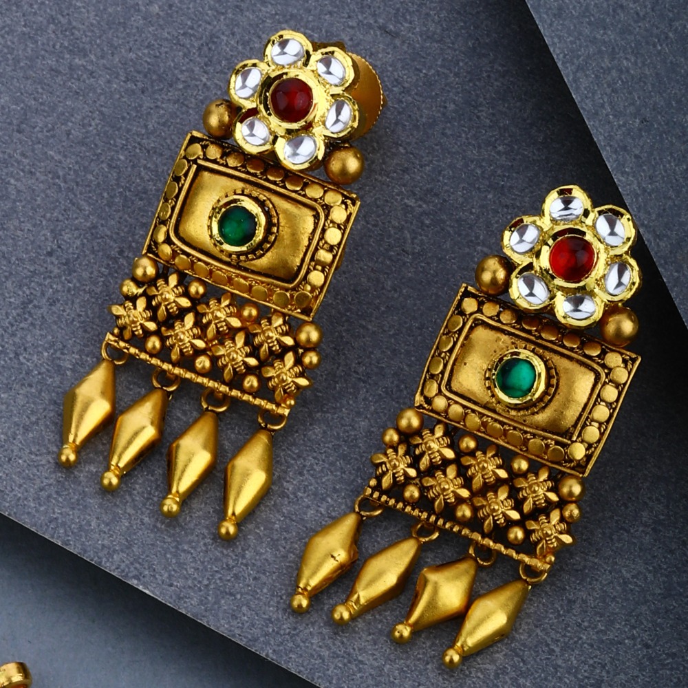 22KT Gold Antique Jadtar Necklace Set