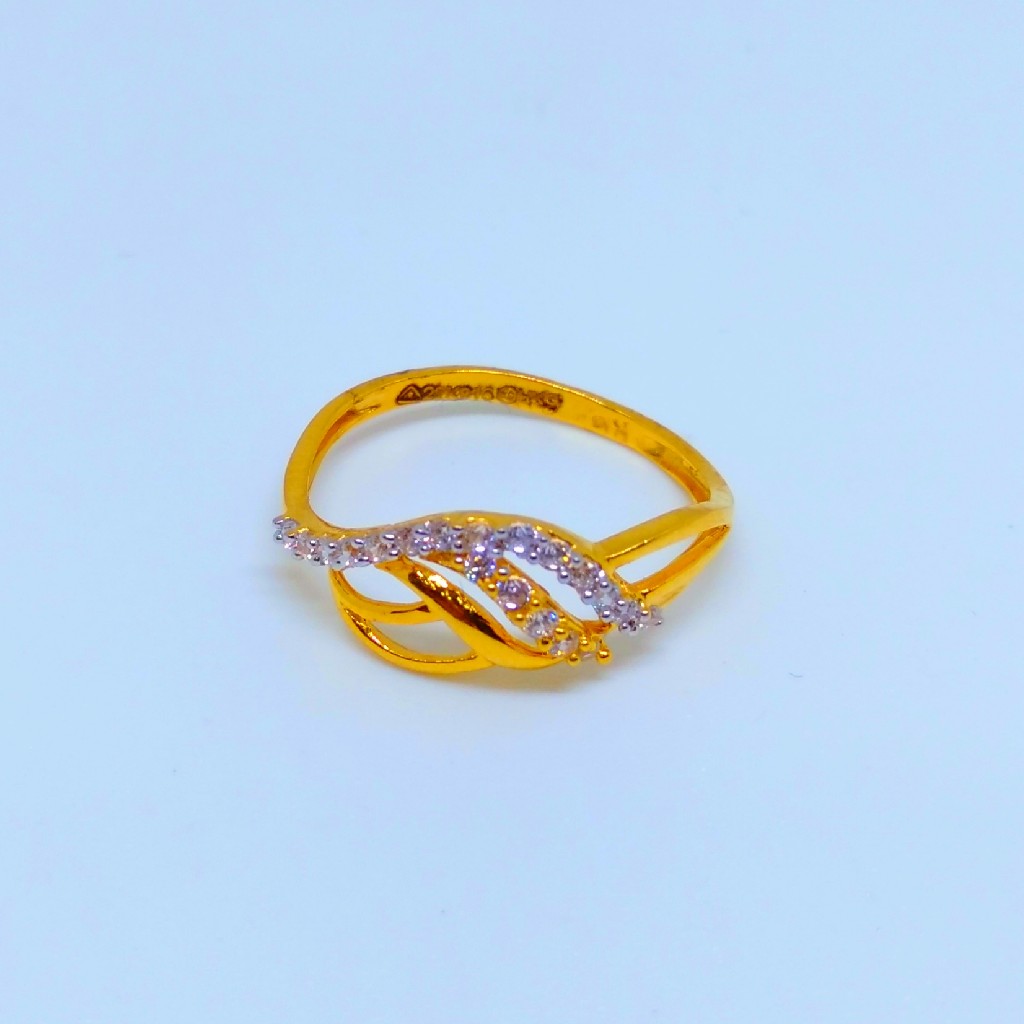 22 KT 916 Hallmark fancy Ladies diamond ring