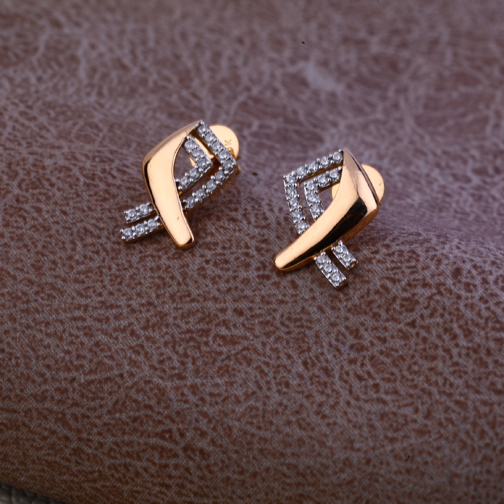 18kt Gold Classic Earring RE76