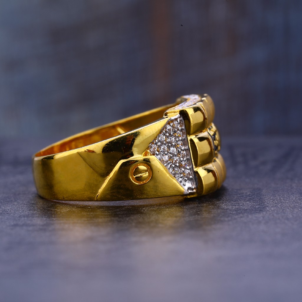 Buy quality 916 Gold Cz Hallmark Gent's Ring MR660 in Ahmedabad