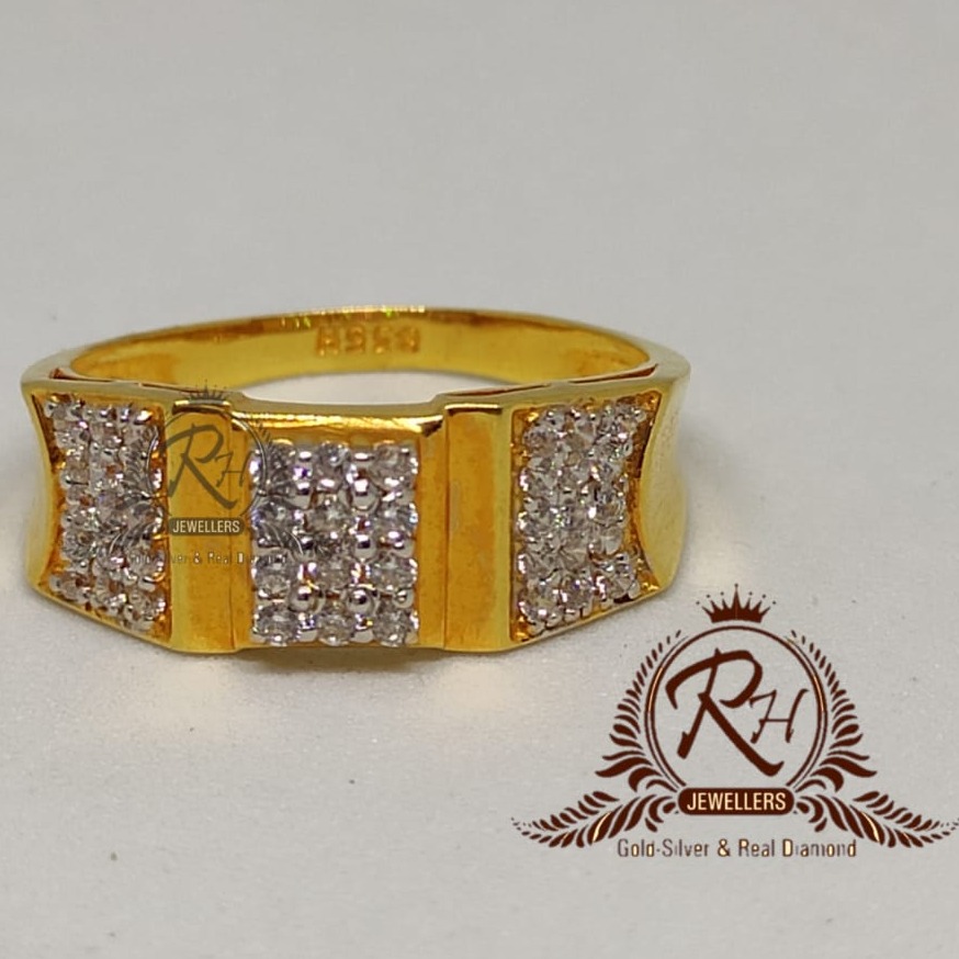 22 carat gold fancy gents ring RH-GR898