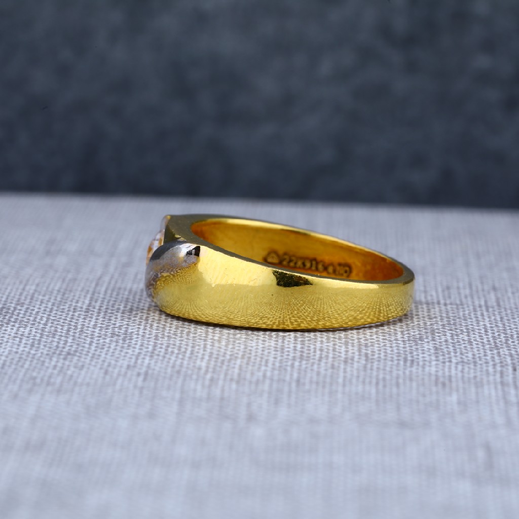 Modern single stone ring with white round zircon Brilliant & yellow gold,  VOGUE - Vogue Watches