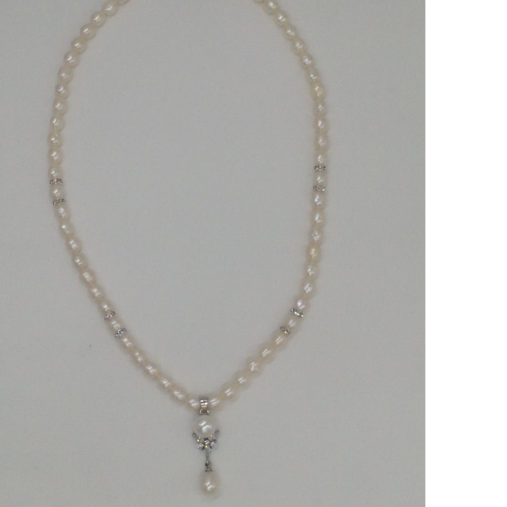White cz and pearls pendent set with oval pearls mala jps0038