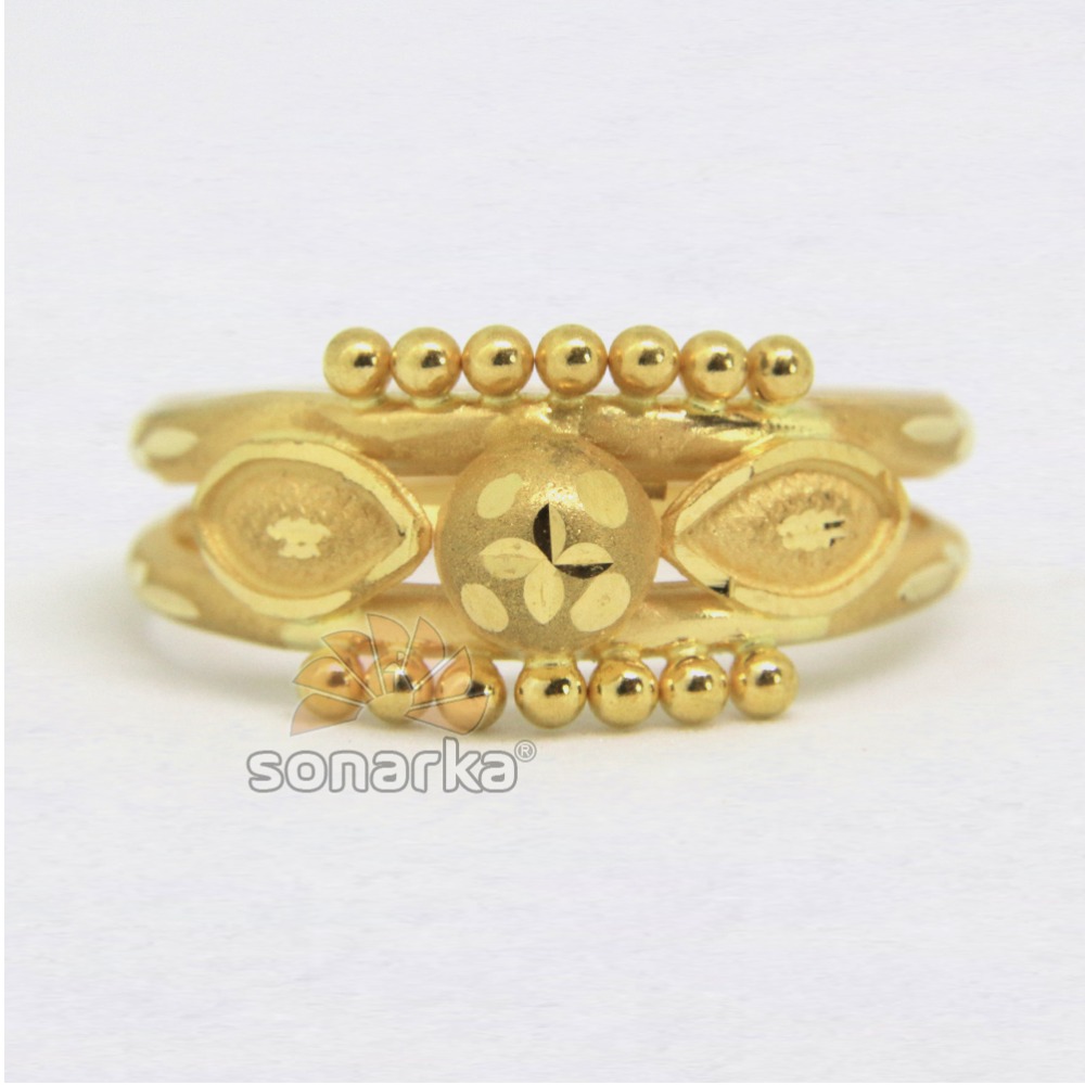 Buy quality 22ct 916 Yellow Gold Ladies Ring Indian Frosted Design ...