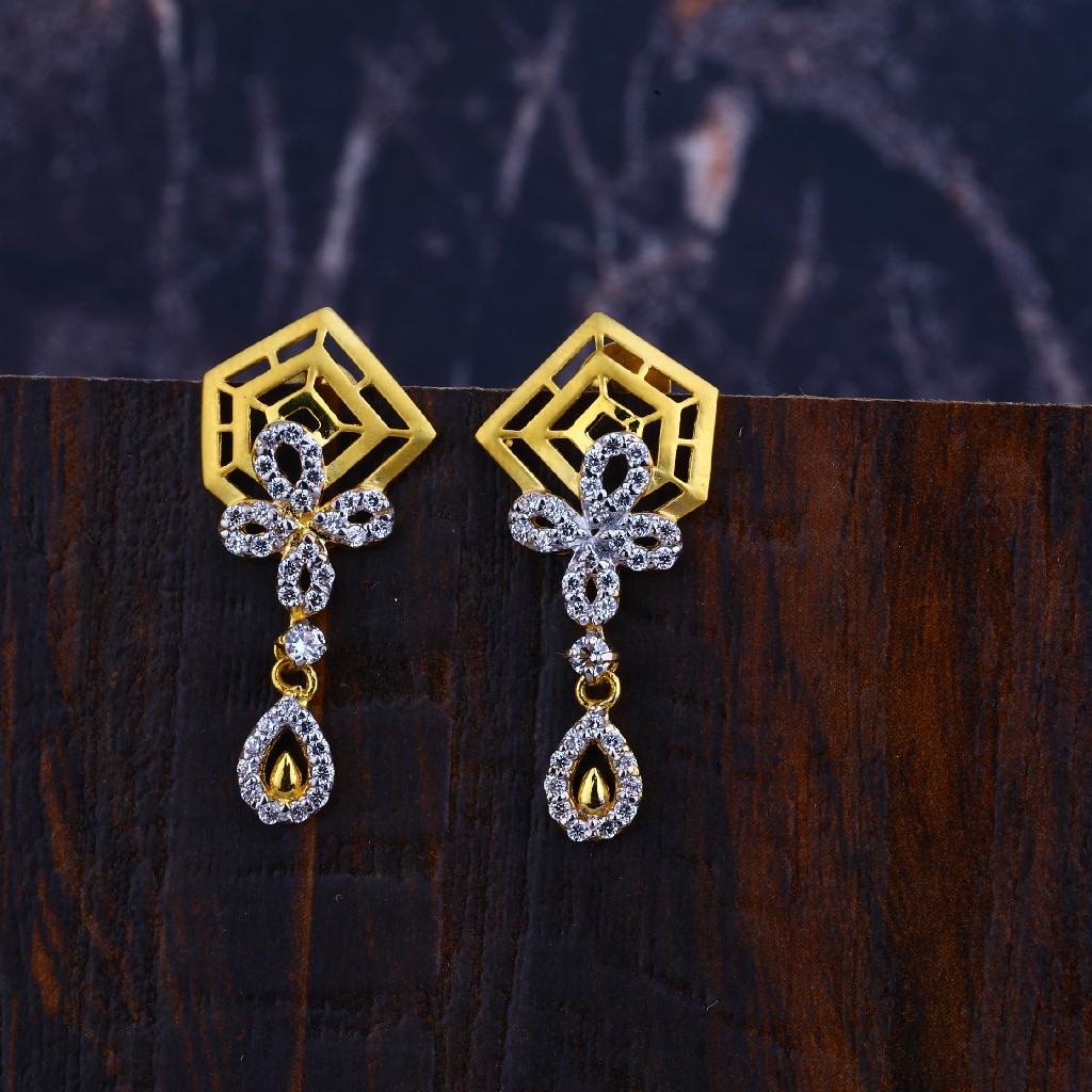 22KT Cz Gold Designer  Earring LFE304