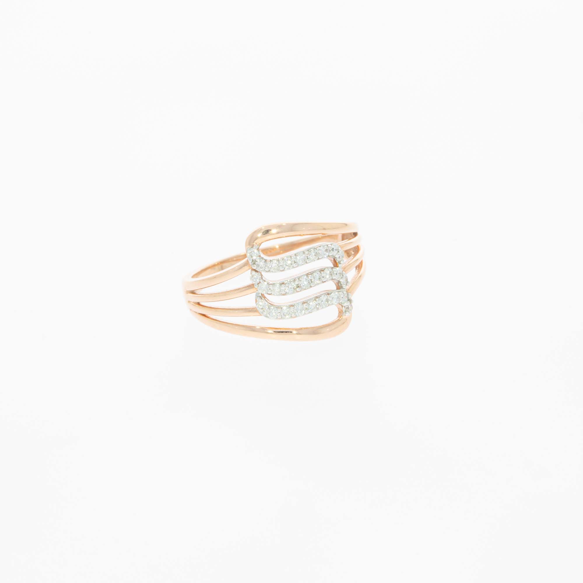 Charming Diamond 14Ct Ring