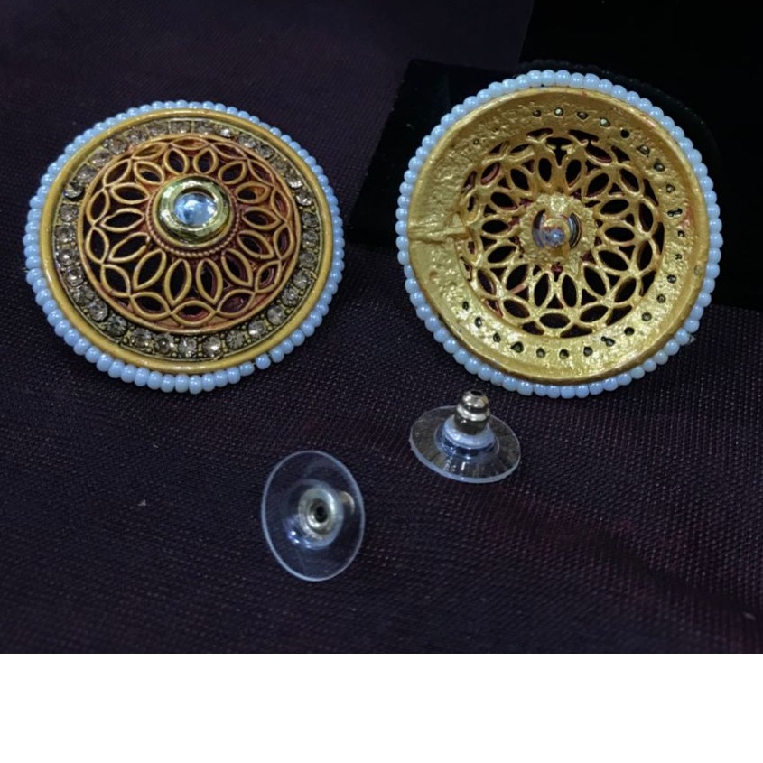 New Everstylish Golden Round Artificial Earring 