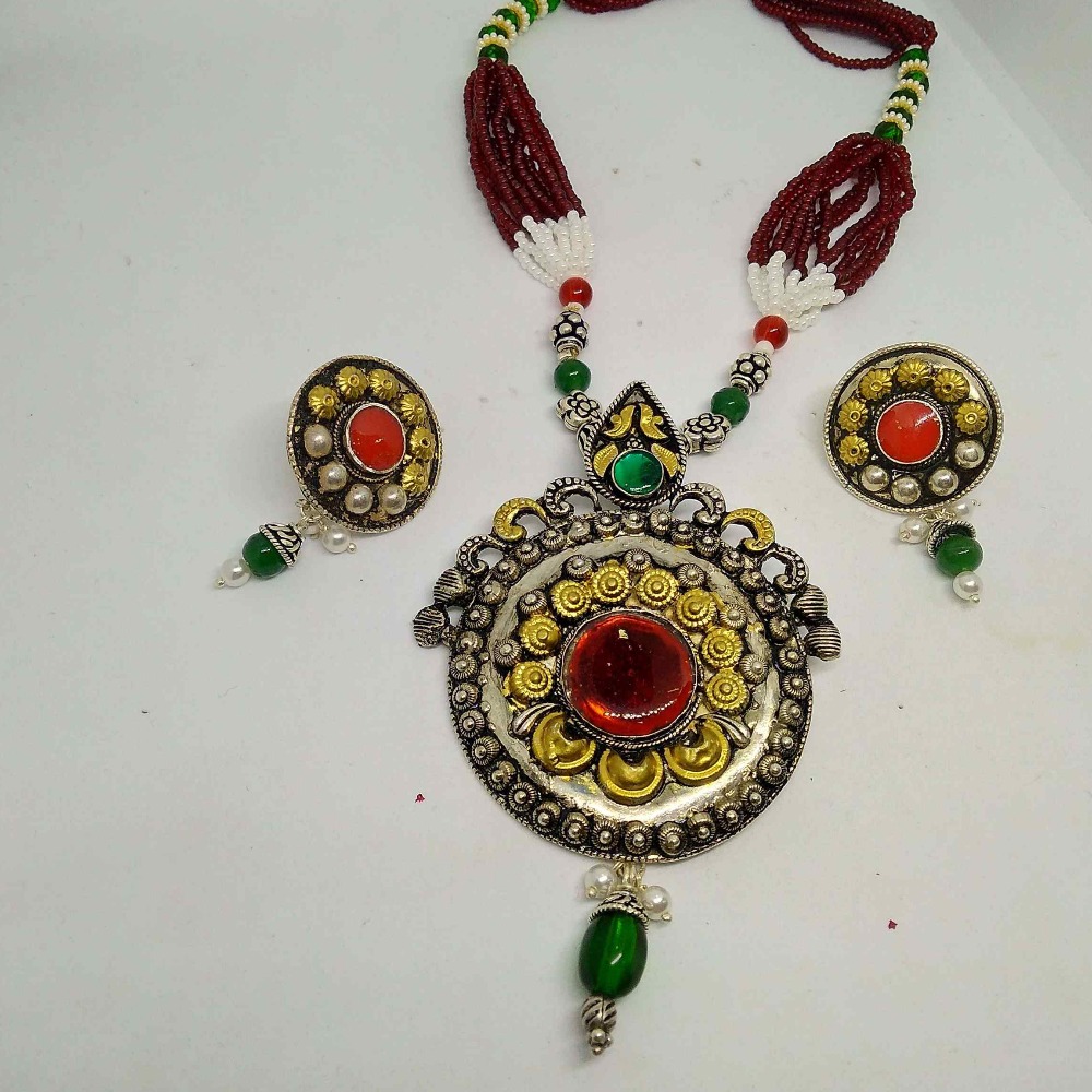 925 sterling silver Traditional Antique pendant set with earring