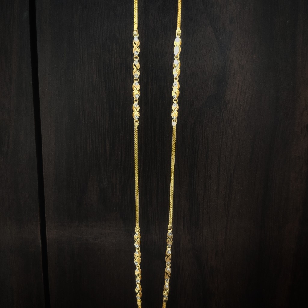 Buy quality 22 carat gold fancy ladies chain in Ahmedabad