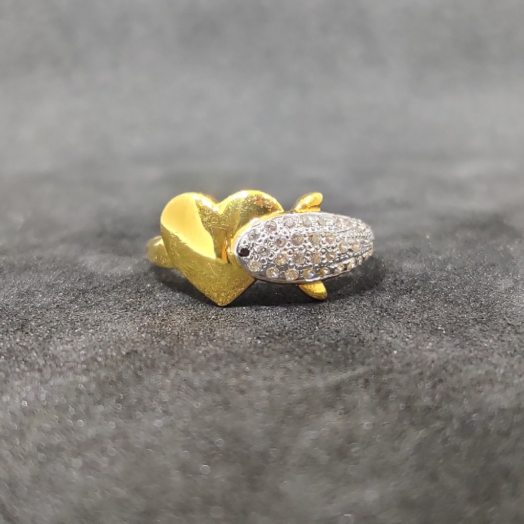 Fish design hot sale gold ring