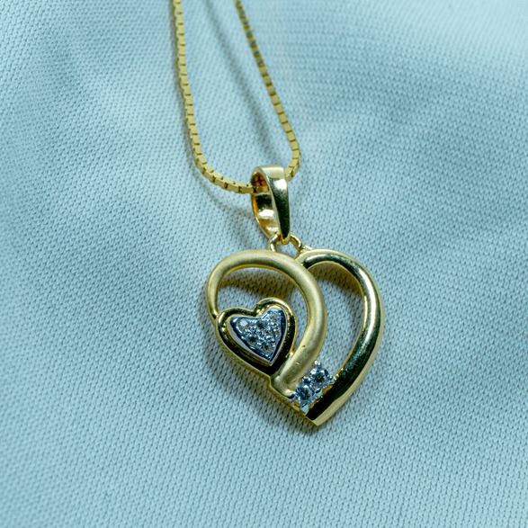 916 Gold Double Heart Pendant P18-567
