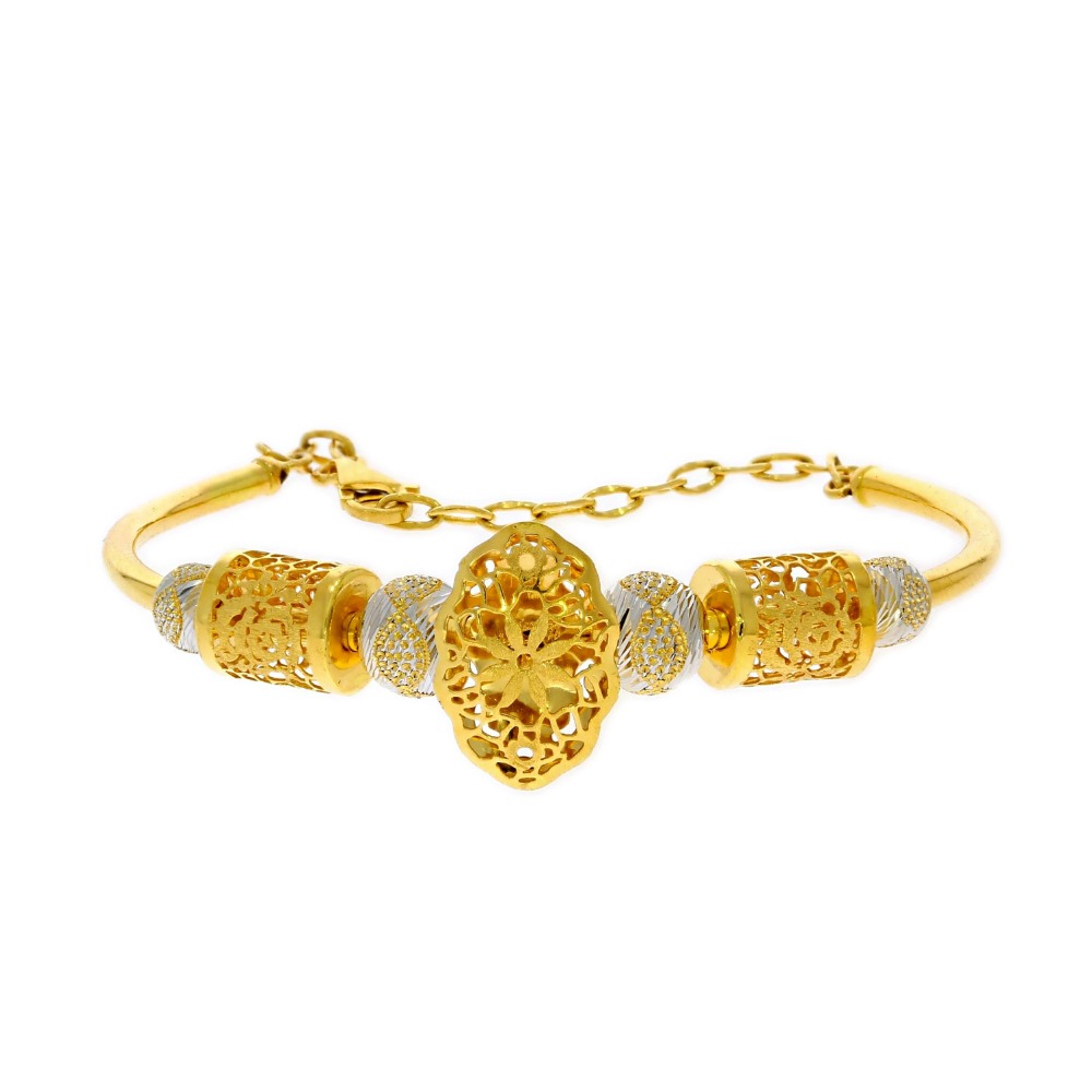 Resplendent gold bracelet