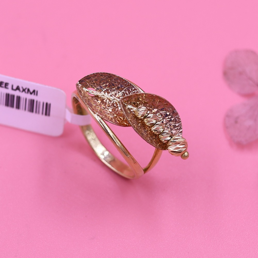 Lebow: Vintage-inspired Oval Diamond engagement ring in Rose Gold | Ken &  Dana