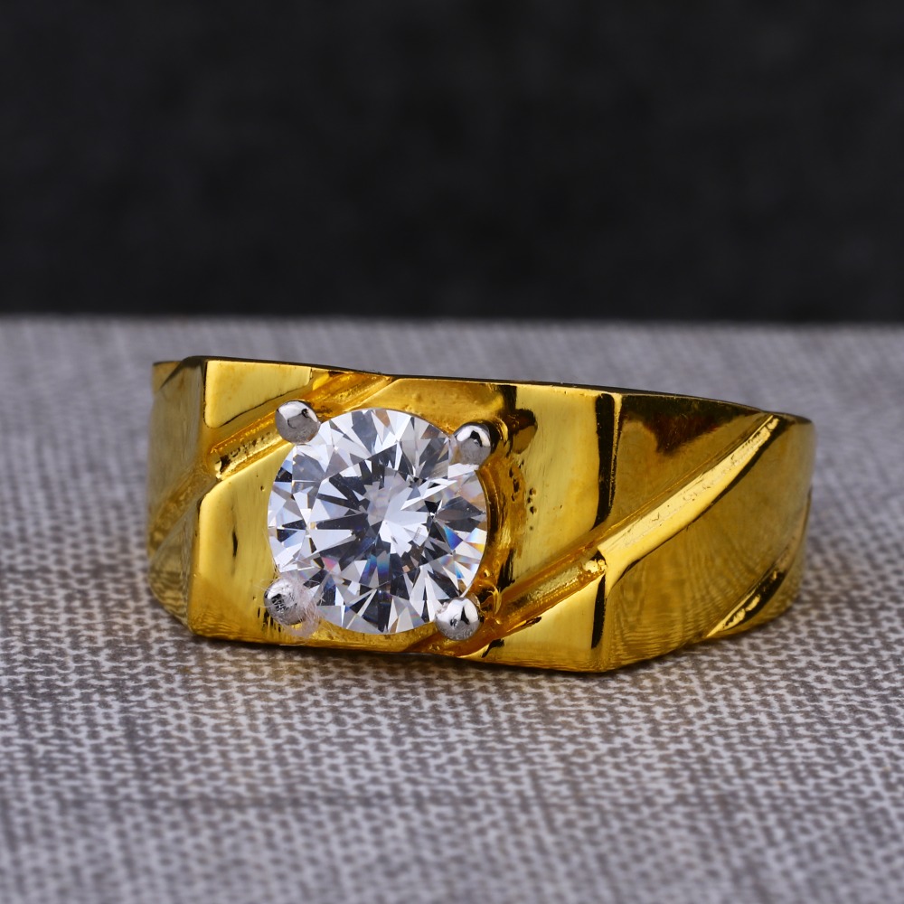 14k Yellow gold Mens Solitaire Belcher Diamond Ring 1ctw | Sarraf.com