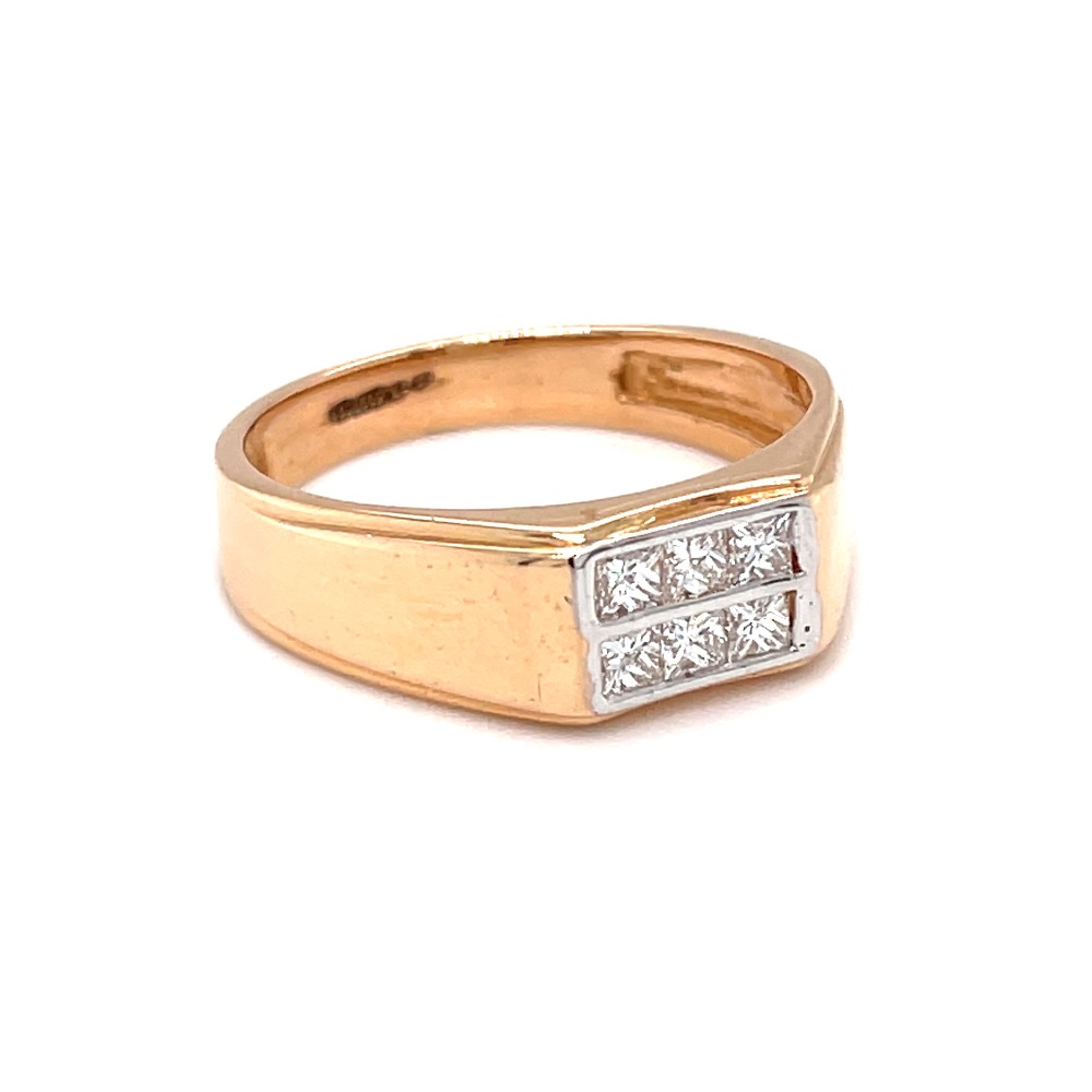 Princess cut diamonds used in classic design for gents ring