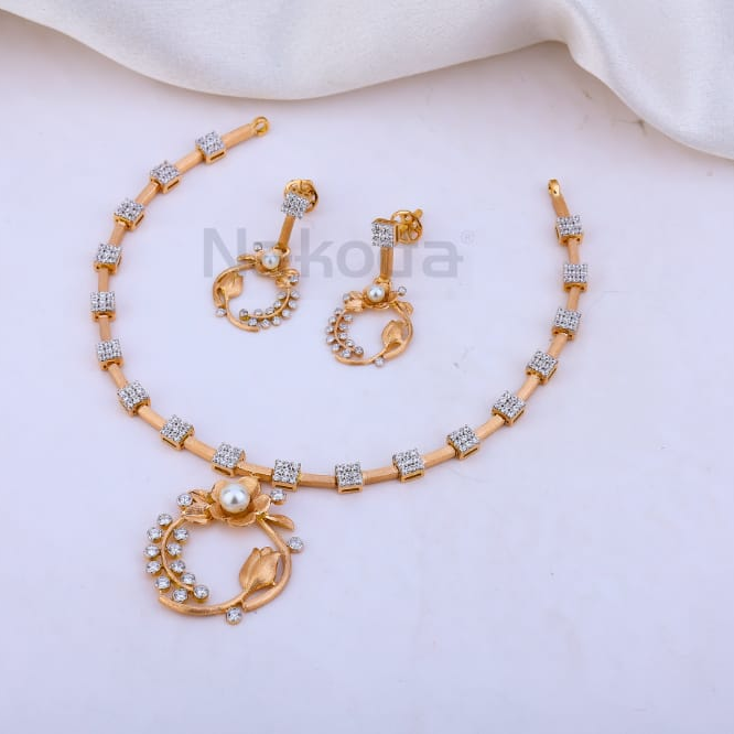 750 Rose Gold CZ Exclusive Necklace RN436