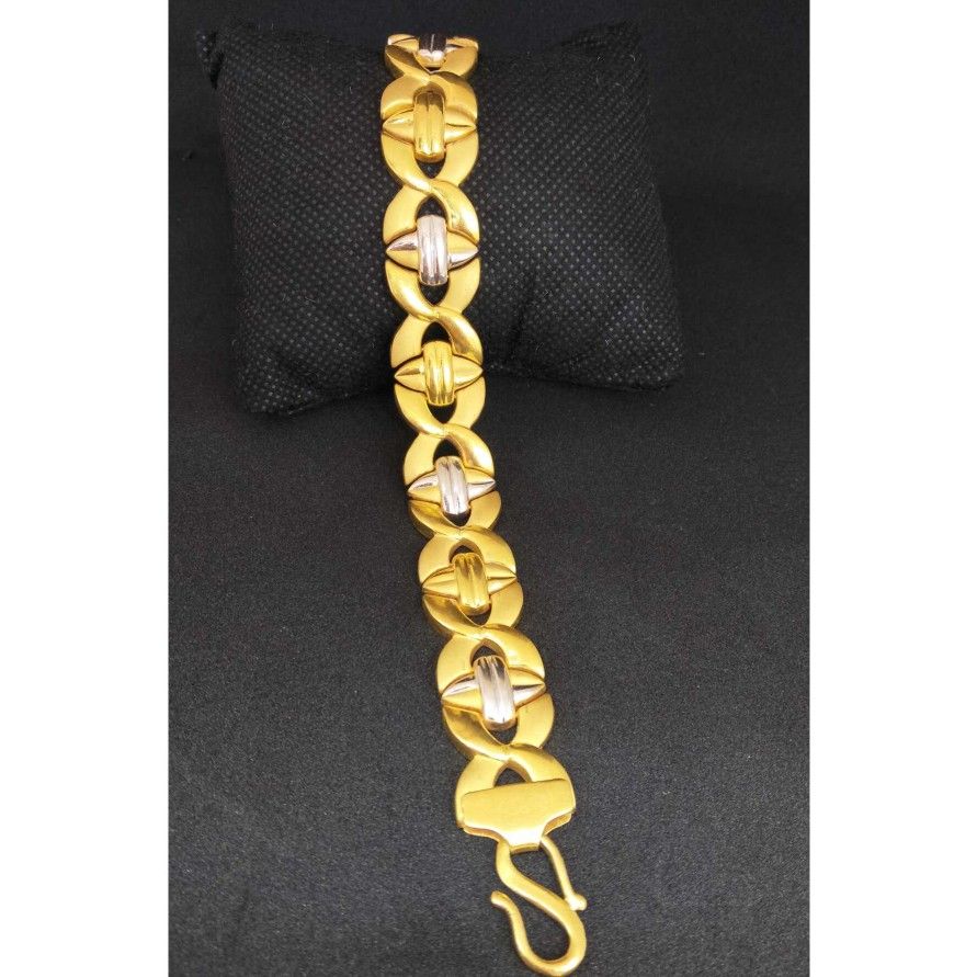 22 kt gold bracelet