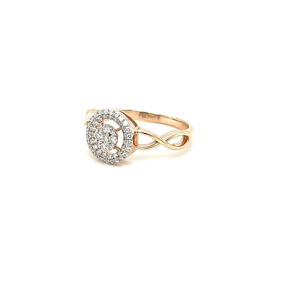 Criss Cross Band with Circular Design Diamond Ring for Woman