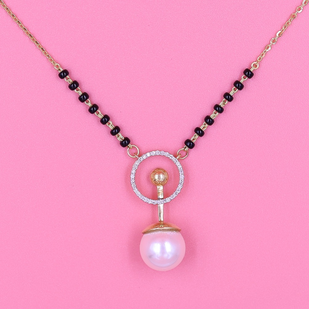 Glamorous Diamond Mangalsutra with pearl