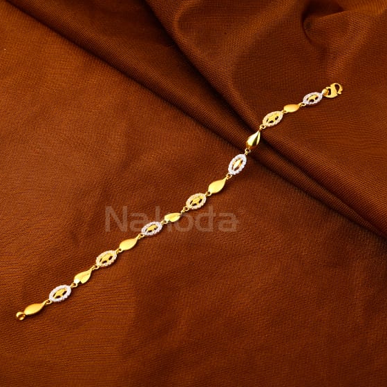 916 Gold Ladies Classic Bracelet LB582