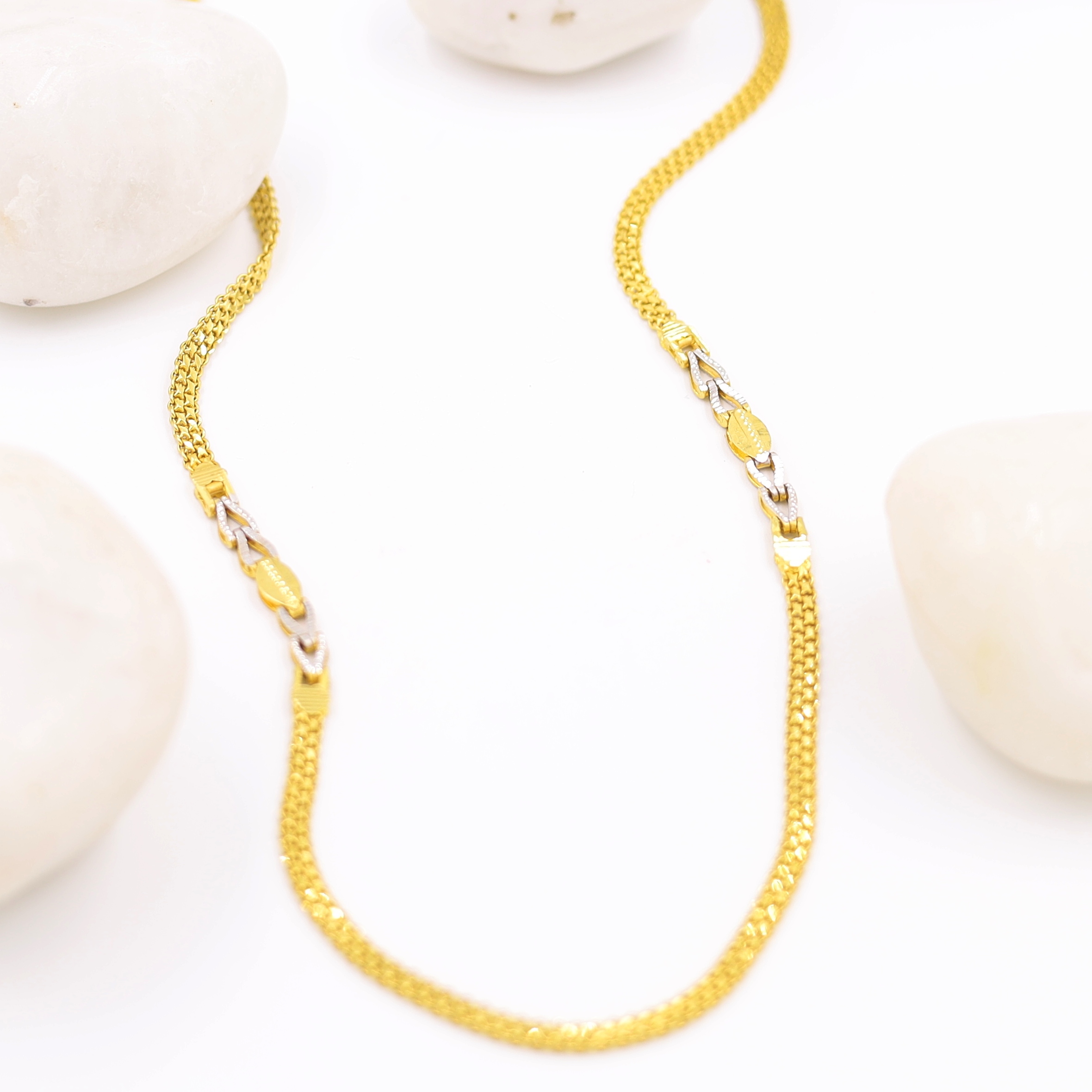 22Kt Captivating Gold Chain