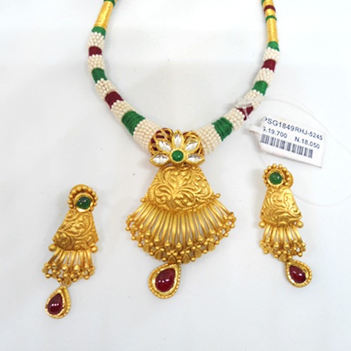 22KT Gold Indian Design Antique Necklace Set RHJ-5245