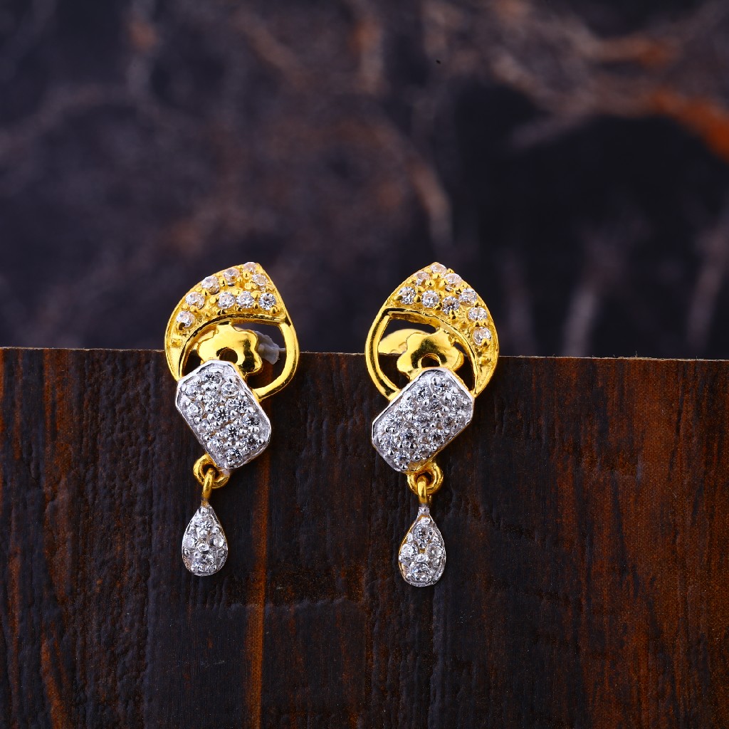 916 CZ  Gold  Women's Earring LFE339