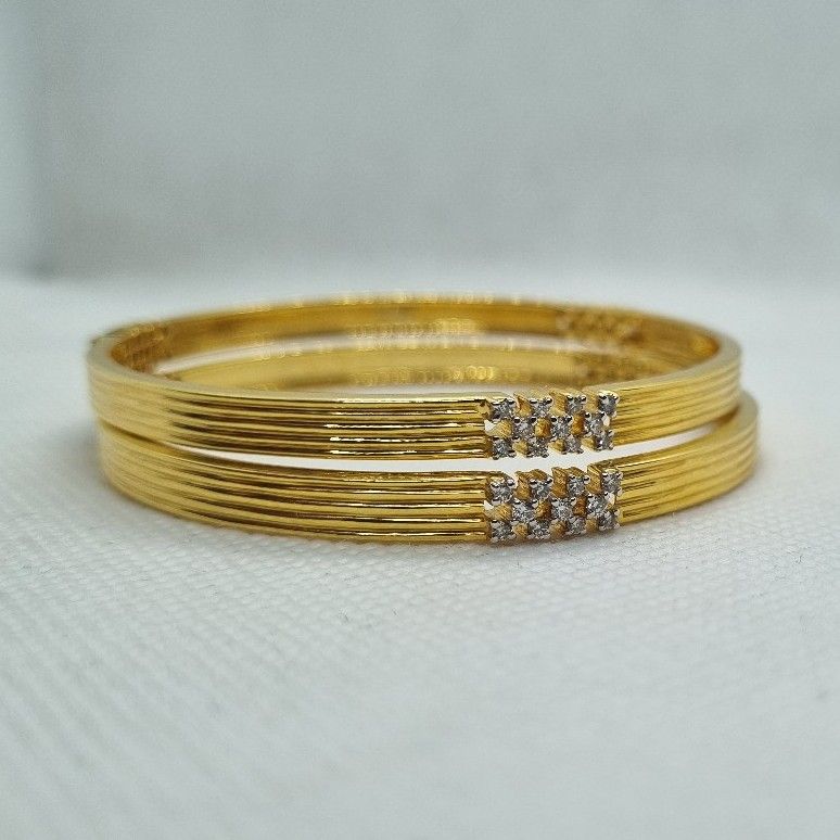Diamond gold fancy bangles