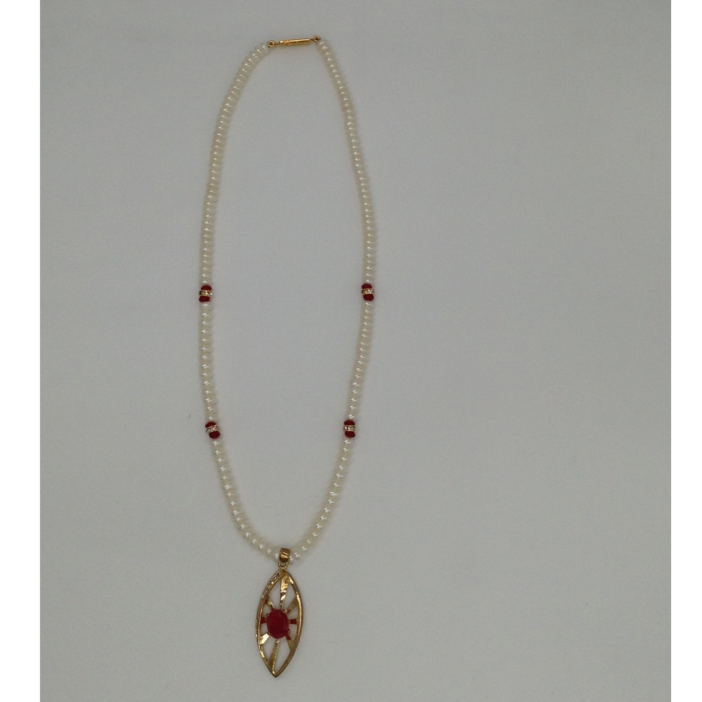 White;red cz pendent set with flat pearls mala jps0081