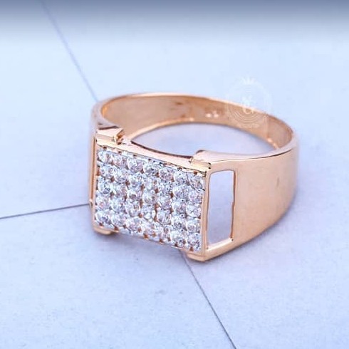 18k(750) Gents Rose Gold Diamond Ring