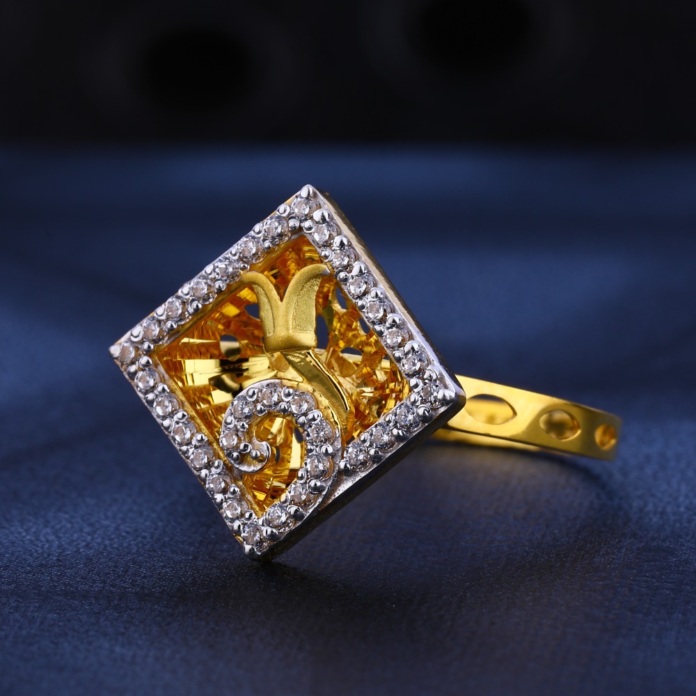 22ct gold women's designer hallmark  ring lr540