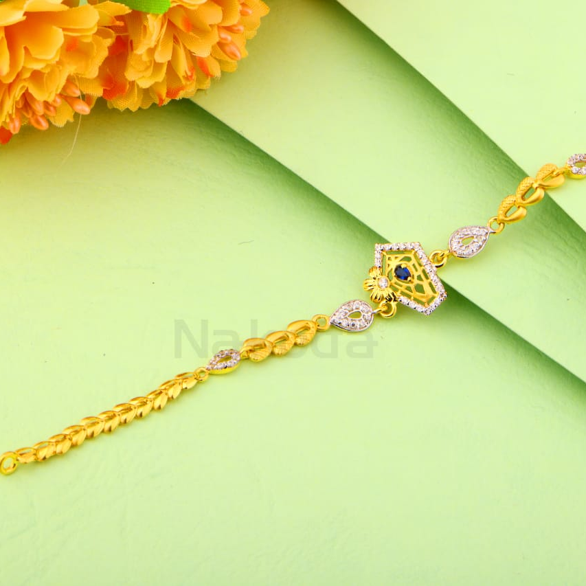 916 Gold Ladies Fancy Bracelet LB537