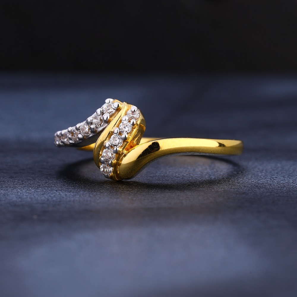 916 Gold CZ  Gorgeous Ladies Ring LR1122
